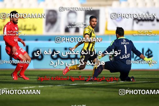 995243, Isfahan, [*parameter:4*], لیگ برتر فوتبال ایران، Persian Gulf Cup، Week 12، First Leg، Sepahan 3 v 0 Tractor Sazi on 2017/11/20 at Naghsh-e Jahan Stadium