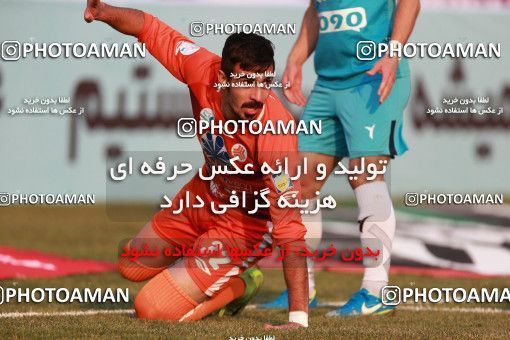996427, Tehran, Iran, لیگ برتر فوتبال ایران، Persian Gulf Cup، Week 15، First Leg، Saipa 1 v 0 Paykan on 2017/12/05 at Shahid Dastgerdi Stadium