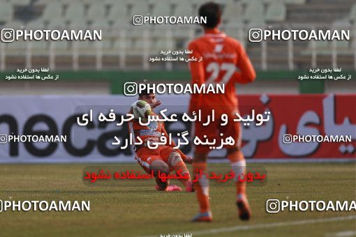 996383, Tehran, Iran, لیگ برتر فوتبال ایران، Persian Gulf Cup، Week 15، First Leg، Saipa 1 v 0 Paykan on 2017/12/05 at Shahid Dastgerdi Stadium