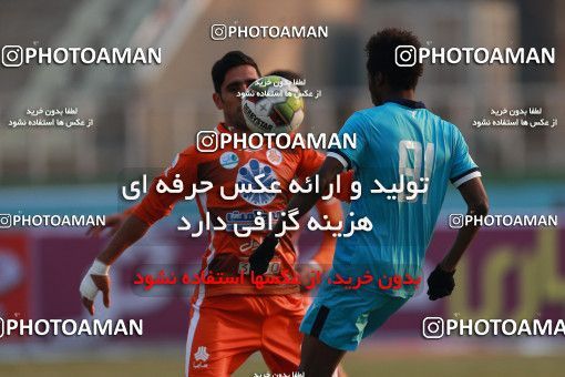 996468, Tehran, Iran, لیگ برتر فوتبال ایران، Persian Gulf Cup، Week 15، First Leg، Saipa 1 v 0 Paykan on 2017/12/05 at Shahid Dastgerdi Stadium
