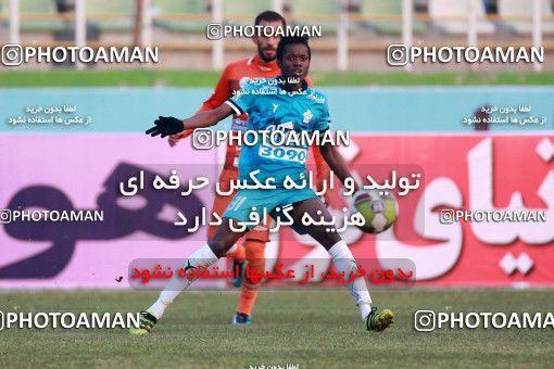 996301, Tehran, Iran, لیگ برتر فوتبال ایران، Persian Gulf Cup، Week 15، First Leg، Saipa 1 v 0 Paykan on 2017/12/05 at Shahid Dastgerdi Stadium