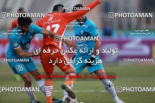 996409, Tehran, Iran, لیگ برتر فوتبال ایران، Persian Gulf Cup، Week 15، First Leg، Saipa 1 v 0 Paykan on 2017/12/05 at Shahid Dastgerdi Stadium