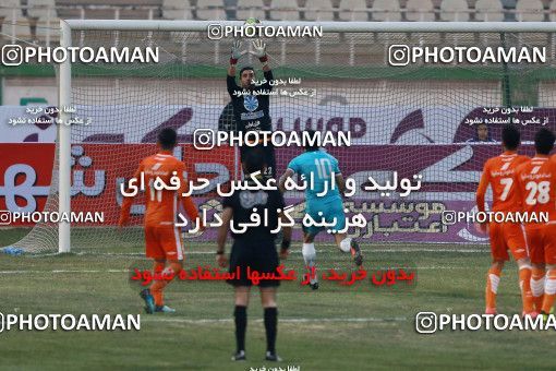 996169, Tehran, Iran, لیگ برتر فوتبال ایران، Persian Gulf Cup، Week 15، First Leg، Saipa 1 v 0 Paykan on 2017/12/05 at Shahid Dastgerdi Stadium