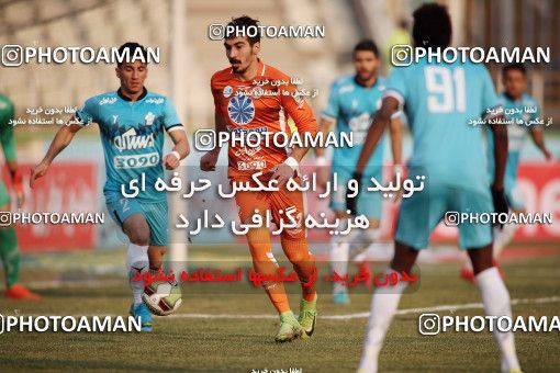 1077071, Tehran, Iran, لیگ برتر فوتبال ایران، Persian Gulf Cup، Week 15، First Leg، Saipa 1 v 0 Paykan on 2017/12/05 at Shahid Dastgerdi Stadium