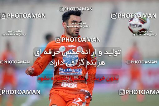 1077103, Tehran, Iran, لیگ برتر فوتبال ایران، Persian Gulf Cup، Week 15، First Leg، Saipa 1 v 0 Paykan on 2017/12/05 at Shahid Dastgerdi Stadium