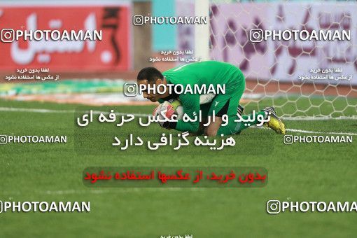 996757, Rasht, [*parameter:4*], لیگ برتر فوتبال ایران، Persian Gulf Cup، Week 15، First Leg، Sepid Roud Rasht 0 v 1 Persepolis on 2017/12/06 at Shahid Dr. Azodi Stadium
