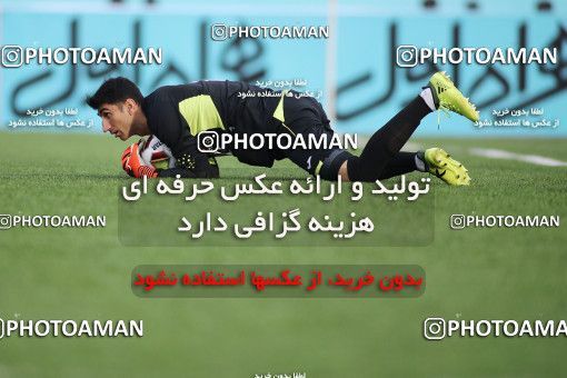 1068326, Rasht, [*parameter:4*], Iran Pro League، Persian Gulf Cup، 2017-18 season، First Leg، Week 15، Sepid Roud Rasht v Persepolis on 2017/12/06 at Shahid Dr. Azodi Stadium  / ([*parameter:140*] - [*parameter:139*]) (01)