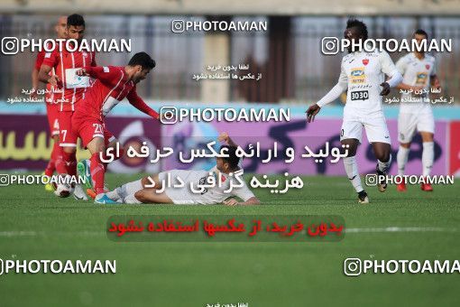1068373, Rasht, [*parameter:4*], لیگ برتر فوتبال ایران، Persian Gulf Cup، Week 15، First Leg، Sepid Roud Rasht 0 v 1 Persepolis on 2017/12/06 at Shahid Dr. Azodi Stadium