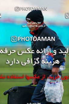 1009015, Tehran, [*parameter:4*], لیگ برتر فوتبال ایران، Persian Gulf Cup، Week 18، Second Leg، Persepolis 0 v 0 Naft Tehran on 2018/01/05 at Azadi Stadium