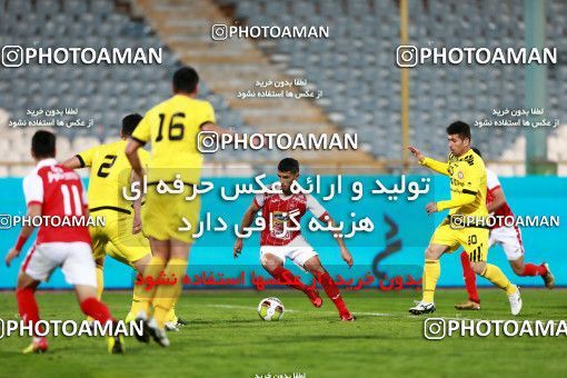 1009044, Tehran, [*parameter:4*], لیگ برتر فوتبال ایران، Persian Gulf Cup، Week 18، Second Leg، Persepolis 0 v 0 Naft Tehran on 2018/01/05 at Azadi Stadium
