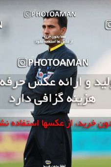 1009384, Tehran, [*parameter:4*], لیگ برتر فوتبال ایران، Persian Gulf Cup، Week 18، Second Leg، Persepolis 0 v 0 Naft Tehran on 2018/01/05 at Azadi Stadium