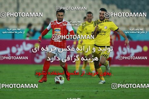 1009473, Tehran, [*parameter:4*], لیگ برتر فوتبال ایران، Persian Gulf Cup، Week 18، Second Leg، Persepolis 0 v 0 Naft Tehran on 2018/01/05 at Azadi Stadium