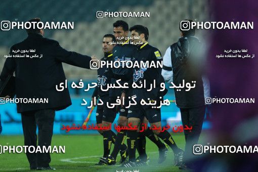 1009783, Tehran, [*parameter:4*], لیگ برتر فوتبال ایران، Persian Gulf Cup، Week 18، Second Leg، Persepolis 0 v 0 Naft Tehran on 2018/01/05 at Azadi Stadium