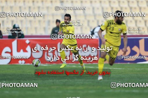 1010316, Tehran, [*parameter:4*], لیگ برتر فوتبال ایران، Persian Gulf Cup، Week 19، Second Leg، Naft Tehran 2 v 0 Tractor Sazi on 2018/01/11 at Takhti Stadium