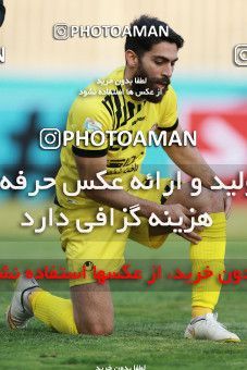 1010381, Tehran, [*parameter:4*], لیگ برتر فوتبال ایران، Persian Gulf Cup، Week 19، Second Leg، Naft Tehran 2 v 0 Tractor Sazi on 2018/01/11 at Takhti Stadium