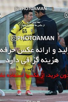 1010666, Tehran, [*parameter:4*], لیگ برتر فوتبال ایران، Persian Gulf Cup، Week 19، Second Leg، Naft Tehran 2 v 0 Tractor Sazi on 2018/01/11 at Takhti Stadium