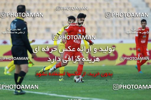 1010663, Tehran, [*parameter:4*], لیگ برتر فوتبال ایران، Persian Gulf Cup، Week 19، Second Leg، Naft Tehran 2 v 0 Tractor Sazi on 2018/01/11 at Takhti Stadium