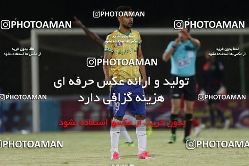 1093565, Abadan, [*parameter:4*], Iran Pro League، Persian Gulf Cup، 2017-18 season، Second Leg، Week 19، Sanat Naft Abadan ۱ v ۱ Pars Jonoubi Jam on 2018/01/12 at Takhti Stadium Abadan