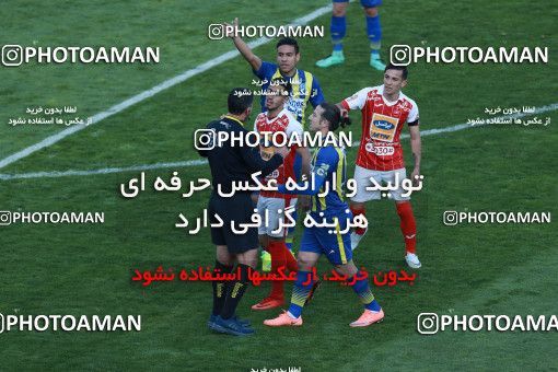 1012898, Tehran, Iran, لیگ برتر فوتبال ایران، Persian Gulf Cup، Week 20، Second Leg، Persepolis 1 v 1 Gostaresh Foulad Tabriz on 2018/01/18 at Azadi Stadium