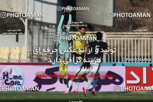 1014266, Tehran, [*parameter:4*], لیگ برتر فوتبال ایران، Persian Gulf Cup، Week 20، Second Leg، Naft Tehran 4 v 1 Siah Jamegan on 2018/01/19 at Takhti Stadium