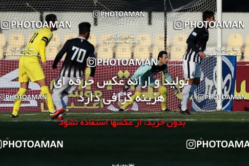 1014874, Tehran, [*parameter:4*], لیگ برتر فوتبال ایران، Persian Gulf Cup، Week 20، Second Leg، Naft Tehran 4 v 1 Siah Jamegan on 2018/01/19 at Takhti Stadium