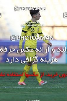 1013824, Tehran, [*parameter:4*], لیگ برتر فوتبال ایران، Persian Gulf Cup، Week 20، Second Leg، Naft Tehran 4 v 1 Siah Jamegan on 2018/01/19 at Takhti Stadium
