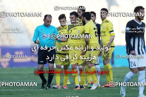 1014053, Tehran, [*parameter:4*], لیگ برتر فوتبال ایران، Persian Gulf Cup، Week 20، Second Leg، Naft Tehran 4 v 1 Siah Jamegan on 2018/01/19 at Takhti Stadium
