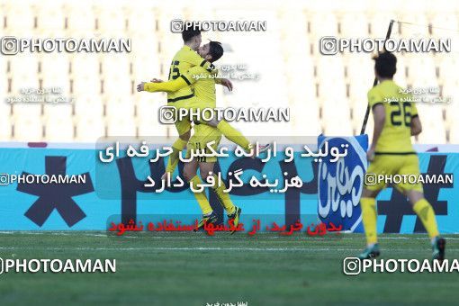 1014594, Tehran, [*parameter:4*], لیگ برتر فوتبال ایران، Persian Gulf Cup، Week 20، Second Leg، Naft Tehran 4 v 1 Siah Jamegan on 2018/01/19 at Takhti Stadium