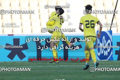 1013742, Tehran, [*parameter:4*], لیگ برتر فوتبال ایران، Persian Gulf Cup، Week 20، Second Leg، Naft Tehran 4 v 1 Siah Jamegan on 2018/01/19 at Takhti Stadium