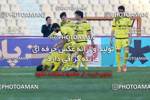 1014941, Tehran, [*parameter:4*], لیگ برتر فوتبال ایران، Persian Gulf Cup، Week 20، Second Leg، Naft Tehran 4 v 1 Siah Jamegan on 2018/01/19 at Takhti Stadium
