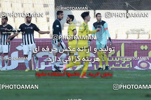 1014722, Tehran, [*parameter:4*], لیگ برتر فوتبال ایران، Persian Gulf Cup، Week 20، Second Leg، Naft Tehran 4 v 1 Siah Jamegan on 2018/01/19 at Takhti Stadium