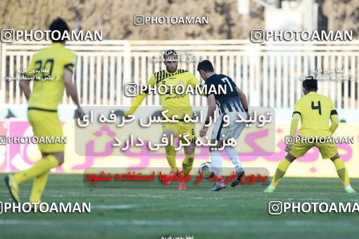 1014362, Tehran, [*parameter:4*], لیگ برتر فوتبال ایران، Persian Gulf Cup، Week 20، Second Leg، Naft Tehran 4 v 1 Siah Jamegan on 2018/01/19 at Takhti Stadium