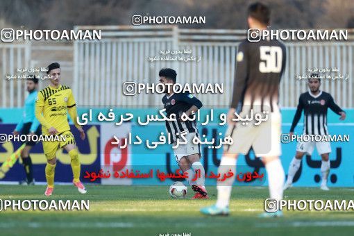 1014373, لیگ برتر فوتبال ایران، Persian Gulf Cup، Week 20، Second Leg، 2018/01/19، Tehran، Takhti Stadium، Naft Tehran 4 - ۱ Siah Jamegan