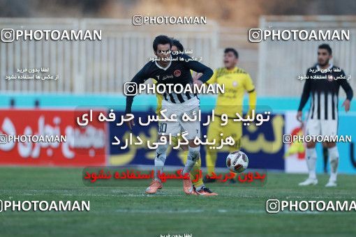 1013746, Tehran, [*parameter:4*], لیگ برتر فوتبال ایران، Persian Gulf Cup، Week 20، Second Leg، Naft Tehran 4 v 1 Siah Jamegan on 2018/01/19 at Takhti Stadium