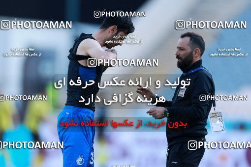 1077292, Tehran, [*parameter:4*], لیگ برتر فوتبال ایران، Persian Gulf Cup، Week 21، Second Leg، Esteghlal 4 v 0 Pars Jonoubi Jam on 2018/01/25 at Azadi Stadium