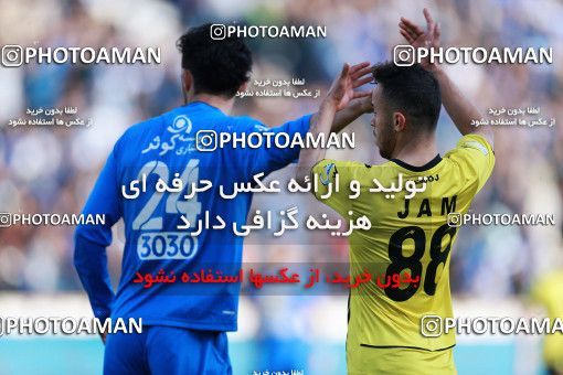 1078303, Tehran, [*parameter:4*], لیگ برتر فوتبال ایران، Persian Gulf Cup، Week 21، Second Leg، Esteghlal 4 v 0 Pars Jonoubi Jam on 2018/01/25 at Azadi Stadium