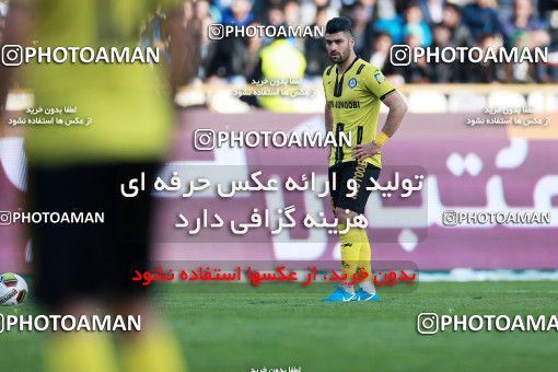 1077283, Tehran, [*parameter:4*], Iran Pro League، Persian Gulf Cup، 2017-18 season، Second Leg، Week 21، Esteghlal v Pars Jonoubi Jam on 2018/01/25 at Azadi Stadium  / ([*parameter:140*] - [*parameter:139*]) (40)