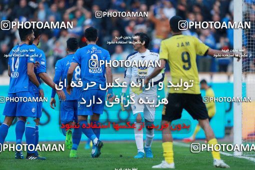 1077875, Tehran, [*parameter:4*], لیگ برتر فوتبال ایران، Persian Gulf Cup، Week 21، Second Leg، Esteghlal 4 v 0 Pars Jonoubi Jam on 2018/01/25 at Azadi Stadium