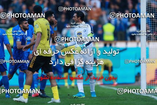 1077724, Tehran, [*parameter:4*], لیگ برتر فوتبال ایران، Persian Gulf Cup، Week 21، Second Leg، Esteghlal 4 v 0 Pars Jonoubi Jam on 2018/01/25 at Azadi Stadium