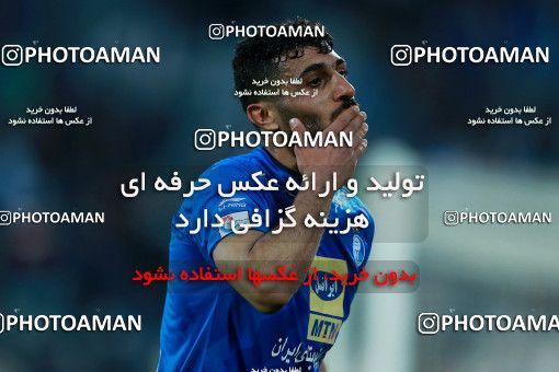 1078431, Tehran, [*parameter:4*], Iran Pro League، Persian Gulf Cup، 2017-18 season، Second Leg، Week 21، Esteghlal v Pars Jonoubi Jam on 2018/01/25 at Azadi Stadium  / ([*parameter:140*] - [*parameter:139*]) (40)