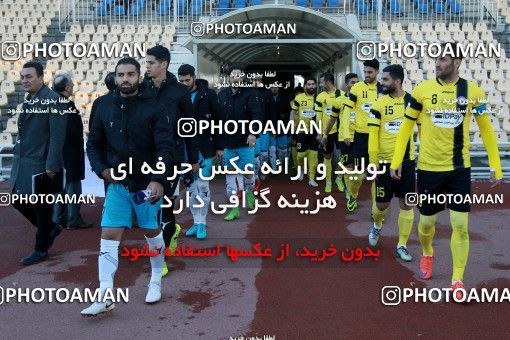 1020025, Tehran, [*parameter:4*], لیگ برتر فوتبال ایران، Persian Gulf Cup، Week 22، Second Leg، Naft Tehran 1 v 1 Paykan on 2018/02/01 at Takhti Stadium