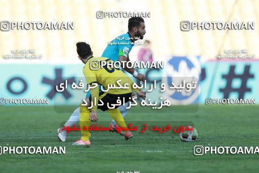 1020431, Tehran, [*parameter:4*], لیگ برتر فوتبال ایران، Persian Gulf Cup، Week 22، Second Leg، Naft Tehran 1 v 1 Paykan on 2018/02/01 at Takhti Stadium