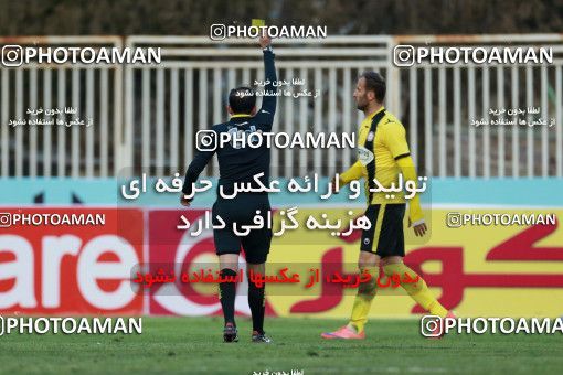 1020048, Tehran, [*parameter:4*], لیگ برتر فوتبال ایران، Persian Gulf Cup، Week 22، Second Leg، Naft Tehran 1 v 1 Paykan on 2018/02/01 at Takhti Stadium