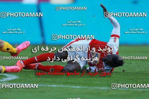 1027110, Tehran, [*parameter:4*], لیگ برتر فوتبال ایران، Persian Gulf Cup، Week 22، Second Leg، Persepolis 2 v 0 Sepahan on 2018/02/02 at Azadi Stadium