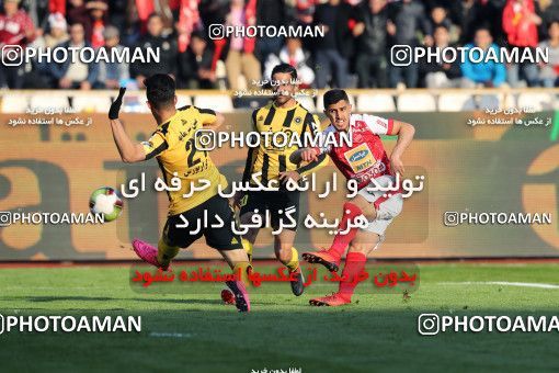 1020682, Tehran, [*parameter:4*], لیگ برتر فوتبال ایران، Persian Gulf Cup، Week 22، Second Leg، Persepolis 2 v 0 Sepahan on 2018/02/02 at Azadi Stadium