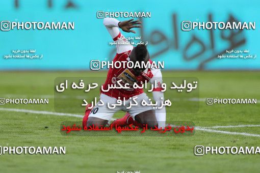 1020494, Tehran, [*parameter:4*], لیگ برتر فوتبال ایران، Persian Gulf Cup، Week 22، Second Leg، Persepolis 2 v 0 Sepahan on 2018/02/02 at Azadi Stadium