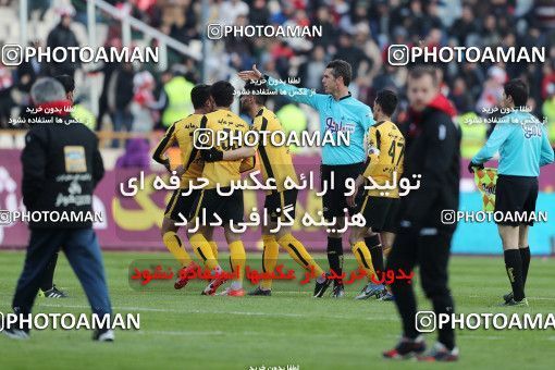 1020566, Tehran, [*parameter:4*], لیگ برتر فوتبال ایران، Persian Gulf Cup، Week 22، Second Leg، Persepolis 2 v 0 Sepahan on 2018/02/02 at Azadi Stadium