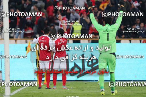 1020720, Tehran, [*parameter:4*], لیگ برتر فوتبال ایران، Persian Gulf Cup، Week 22، Second Leg، Persepolis 2 v 0 Sepahan on 2018/02/02 at Azadi Stadium