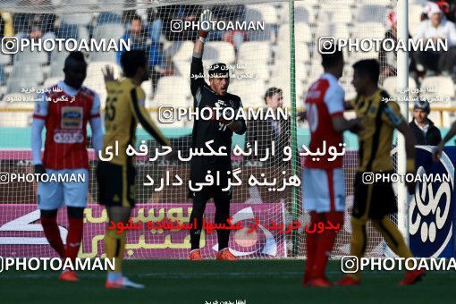 1021762, Tehran, [*parameter:4*], لیگ برتر فوتبال ایران، Persian Gulf Cup، Week 22، Second Leg، Persepolis 2 v 0 Sepahan on 2018/02/02 at Azadi Stadium