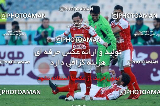1021648, Tehran, [*parameter:4*], لیگ برتر فوتبال ایران، Persian Gulf Cup، Week 22، Second Leg، Persepolis 2 v 0 Sepahan on 2018/02/02 at Azadi Stadium